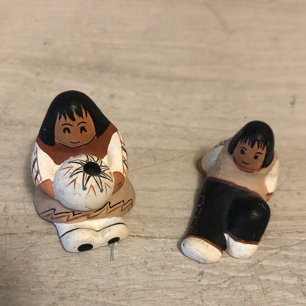 Vintage Native American Pueblo Southwest  Hand Painted Miniature Figurines